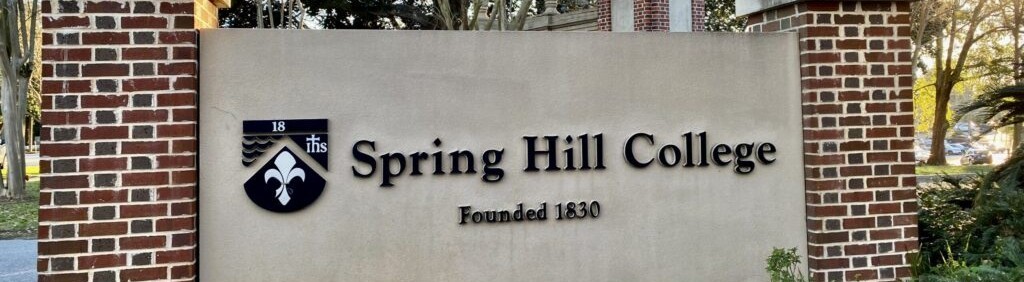 Spring Hill College Entrance