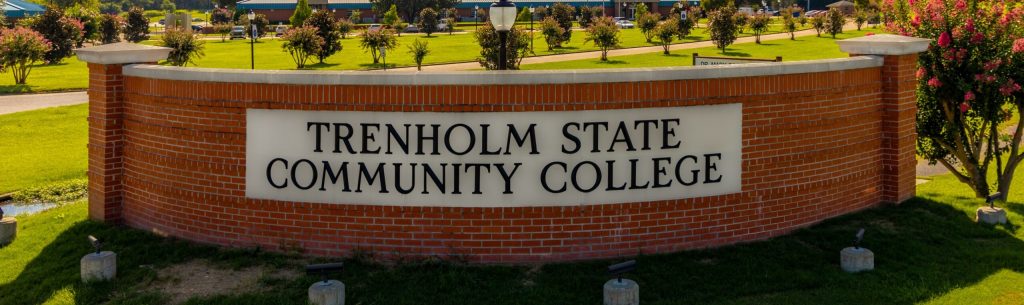 Trenholm State Community College Entrance